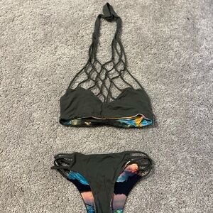 San Lorenzo Reversible Green Halter Bikini Set size S